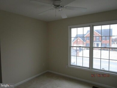 13613 Halifax Dr, Hagerstown, MD 21742 - photo 6