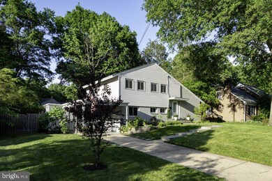 1110 Waynewood Blvd, Alexandria, VA 22308 - photo 3