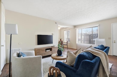 2171 Lincoln Ave, Cincinnati, OH 45224 - photo 6