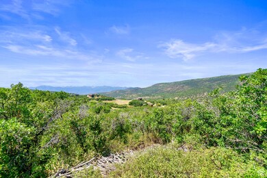 1561 Tree Top Ln unit 355, Timber Lakes, UT 84032 - photo 3