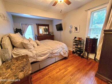 115 Pershing Dr, Schenectady, NY 12302 - photo 7