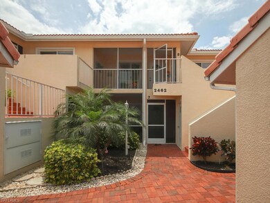 2462 Hidden Lake Dr unit 208, Naples, FL 34112 - photo 4