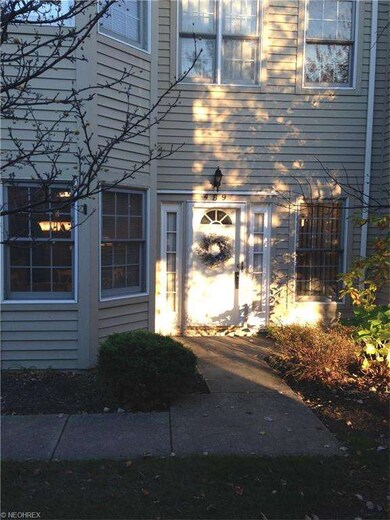 Beautiful Bay Window in the Kitchen!