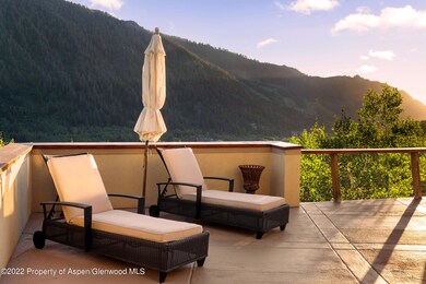 250 Mountain Laurel Dr unit B, Aspen, CO 81611 - photo 4