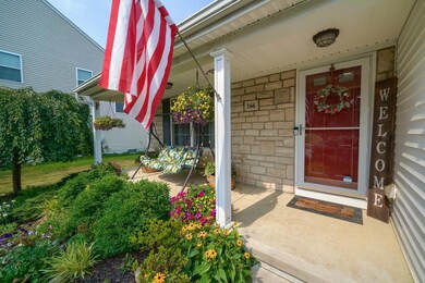 166 Ruby Red Ln (52)