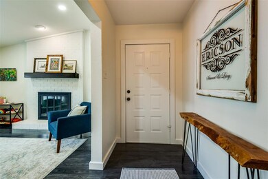 821 Shady Glen Ln, Bedford, TX 76021 - photo 3