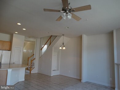 23612 Bennett Chase Dr, Clarksburg, MD 20871 - photo 7