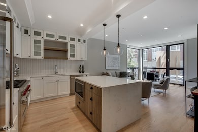 1350 N Claremont Ave unit 1, Chicago, IL 60622 - photo 4