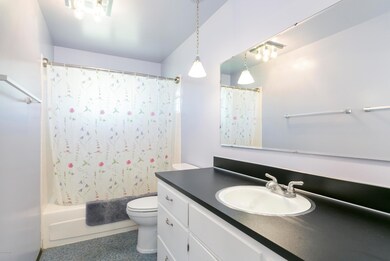 Beautiful bathroom!