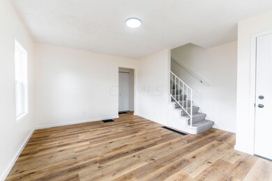 1797 Lancashire Rd (Interior)-3
