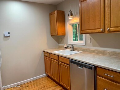 104 Hemlock Hills Rd, Hawley, PA 18428 - photo 2