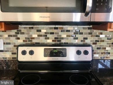 38520 Arlington Dr, Mechanicsville, MD 20659 - photo 7