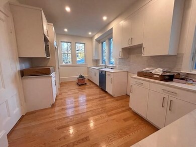 31 Elm St unit 33, Brookline, MA 02445 - photo 2