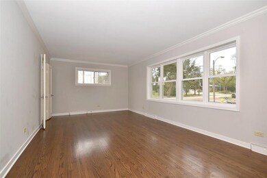 476 N Oak St unit 2, Elmhurst, IL 60126 - photo 6