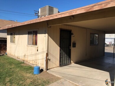 758 W Commercial Ave, El Centro, CA 92243 - photo 6