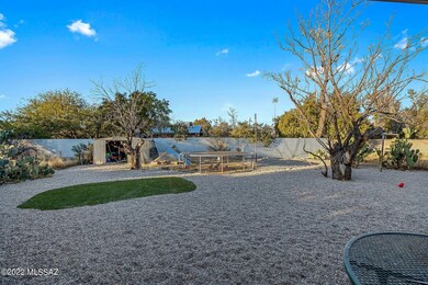 Spacious backyard
