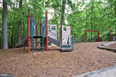 5825 Rexford Dr unit 711, Springfield, VA 22152 - photo 7