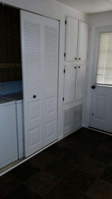 panrty and laundry room