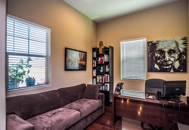 Office/Den 2