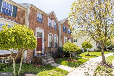 10203 Tulip Tree Dr, Bowie, MD 20721 - photo 2