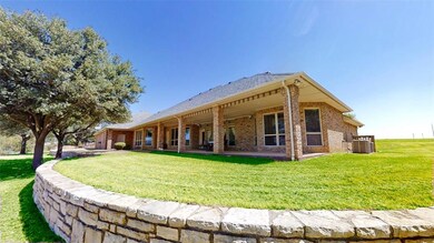 1706 Bentwater Pkwy, Granbury, TX 76049 - photo 5