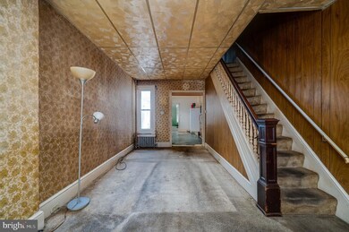 1557 N 10th St, Reading, PA 19604 - photo 4