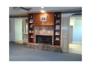 Den/Family/Great Room.