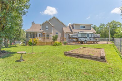 317 Mockingbird Lane-19