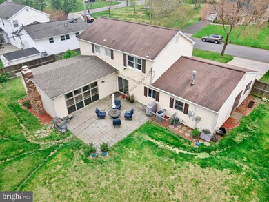 2724 Keystone Ln, Bowie, MD 20715 - photo 4