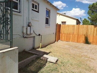 3806 Frankfort Ave, El Paso, TX 79930 - photo 4