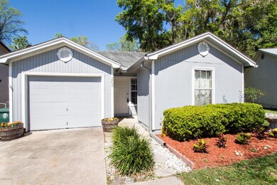 202 Aquarius Cir N, Jacksonville, FL 32216 - photo 4