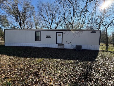 120 S 6th St, Porter, OK 74454 - photo 4