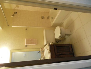 Seller  Bue   June Street Listing 010