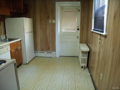1917 W Allen St unit 1, Allentown, PA 18104 - photo 5