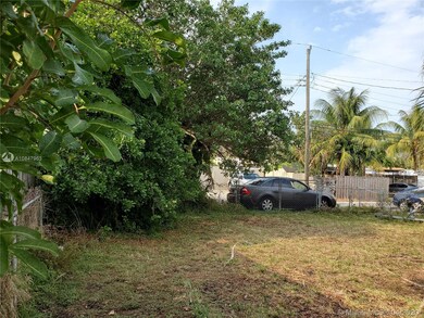 270 SW 8th St, Dania, FL 33004 - photo 7