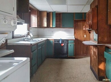 361 Sampson St, Fall River, MA 02724 - photo 5