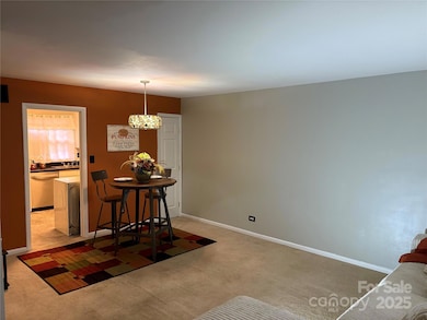4609 Coronado Dr unit C, Charlotte, NC 28212 - photo 3