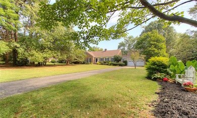 Gorgeous, spacious front yard!