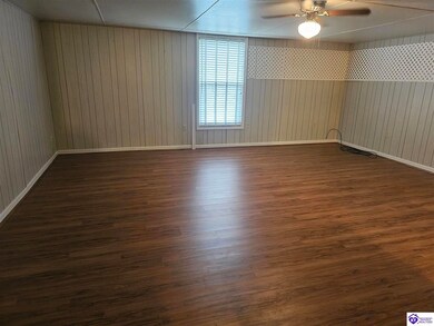 102 Regency Ct unit B3, Campbellsville, KY 42718 - photo 5