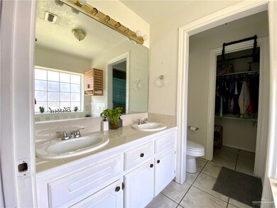 1901 W Mimosa Dr, Weslaco, TX 78596 - photo 6