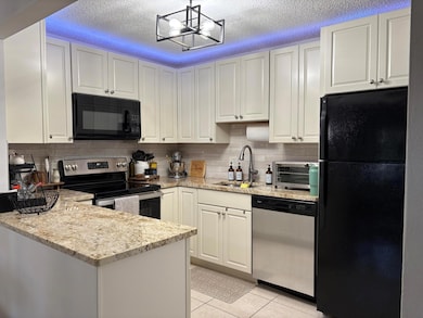 330 Knotty Pine Cir unit B-2, Greenacres, FL 33463 - photo 7