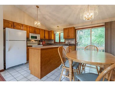 72 Steven Dr, West Warwick, RI 02893 - photo 7