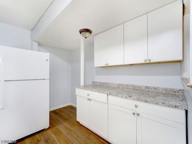 33 Kent St, Newark, NJ 07108 - photo 7