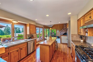 8505 184th St SW, Edmonds, WA 98026 - photo 4