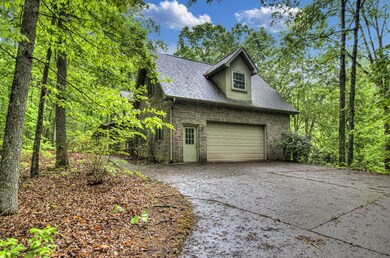 1426 Snappwood Dr, Sevierville, TN 37862 - photo 2