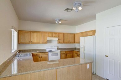 007_Kitchen