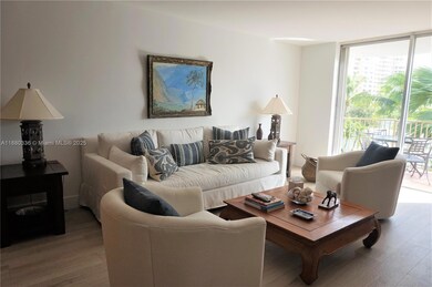 210 Sea View Dr unit 408, Key Biscayne, FL 33149 - photo 2