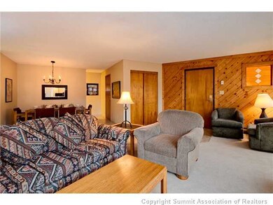 Living Room. Spacious layout in the living room. T