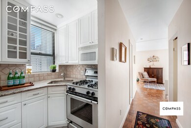 The Sherwood unit 11E, New York, NY 10019 - photo 7