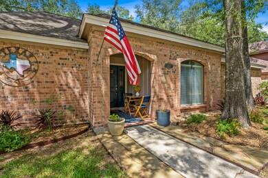15107 River Park Dr, Houston, TX 77070 - photo 2